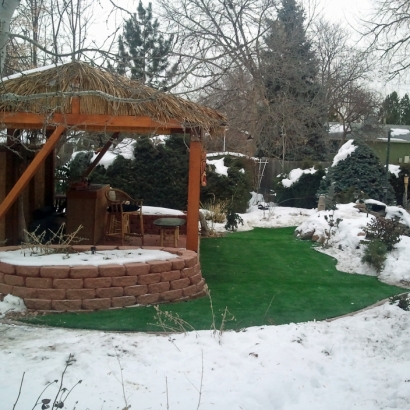 Outdoor Putting Greens & Synthetic Lawn in Lenwood, California