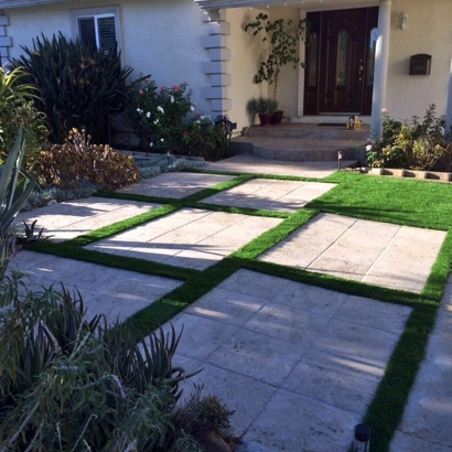 Artificial Grass in La Caada Flintridge, California