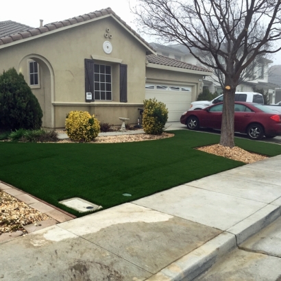 Putting Greens & Synthetic Lawn for Your Backyard in San Juan Capistrano, California