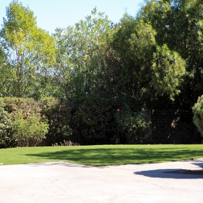Putting Greens & Synthetic Lawn for Your Backyard in El Cerrito, California