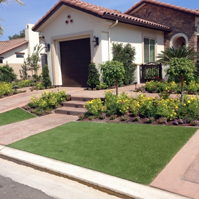 Home Putting Greens & Synthetic Lawn in San Antonio Heights, California